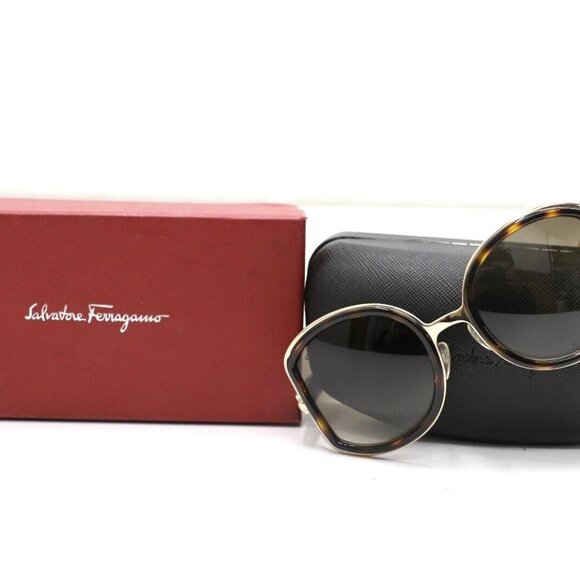 Salvatore Ferragamo Tortoise / Brown Gradient 52mm Ladies Sunglasses - Picture 1 of 12